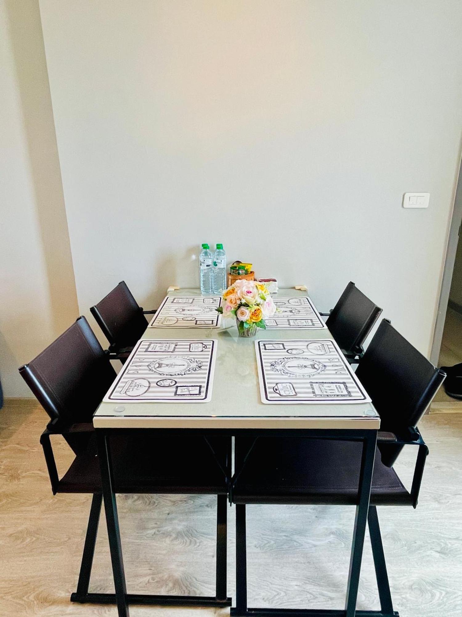 The Base 2 Bed 2 Bath By Pupu Apartamento Pattaya